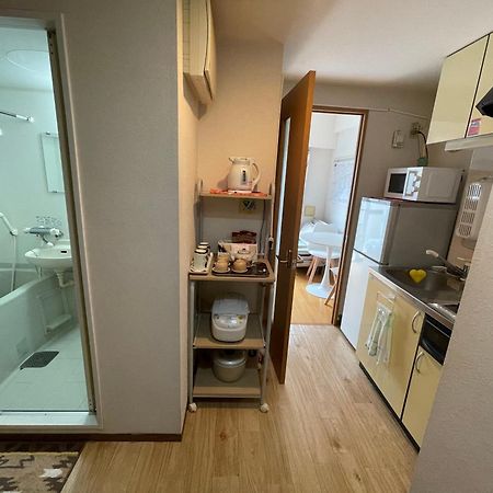 טוקיו 新宿庭院の屋-Shinjuku Garden Home -28 Square Meters King Size Bed Garden Room מראה חיצוני תמונה